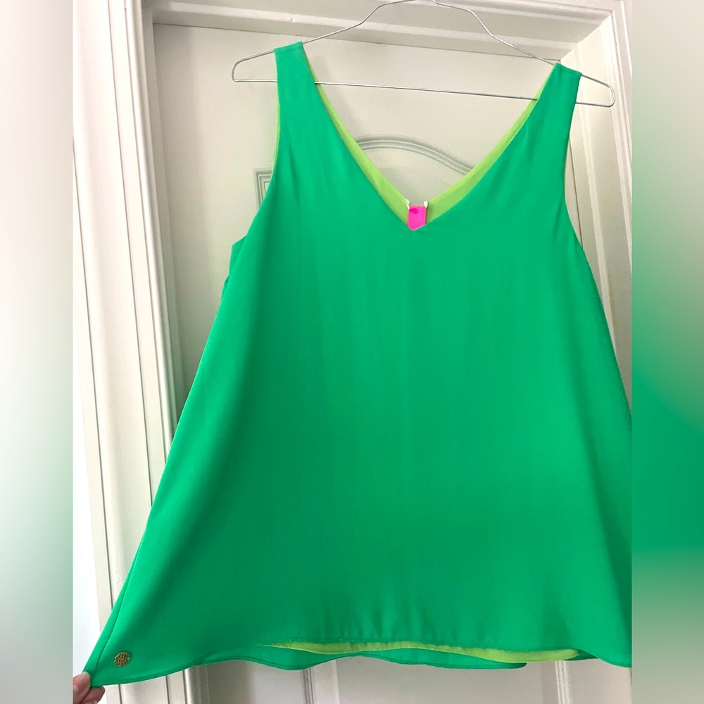 *Like New* Lilly Pulitzer Reversible Florin Straight Hem Tank.